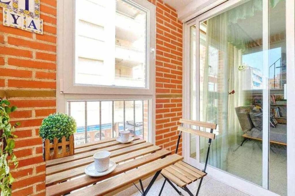 Flamenco Chill Apartment Torrevieja Buitenkant foto